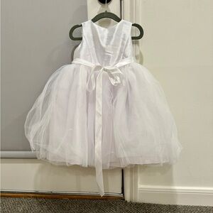 Flower girl dress, David’s Bridal. Size toddler 3. New with tags.
